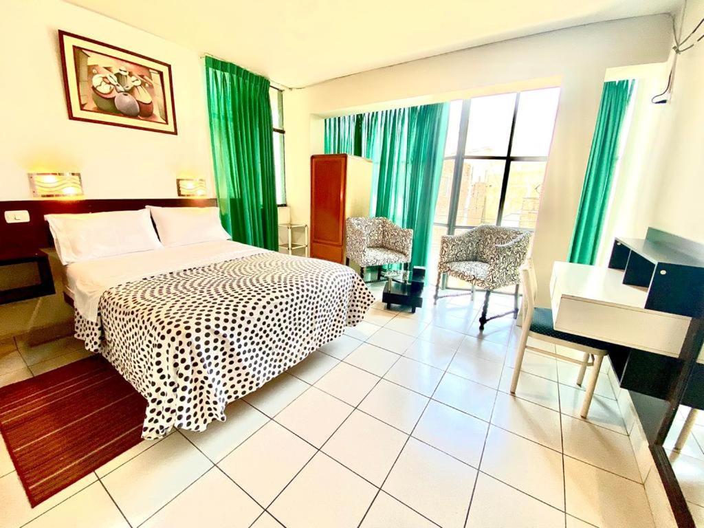 Casahotel Jockey Plaza Mall Lima Kültér fotó